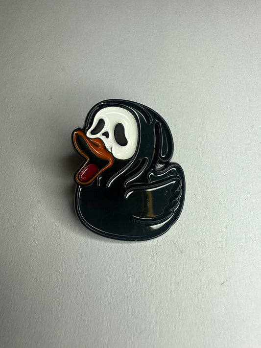 Rubber duck- ghostface pin