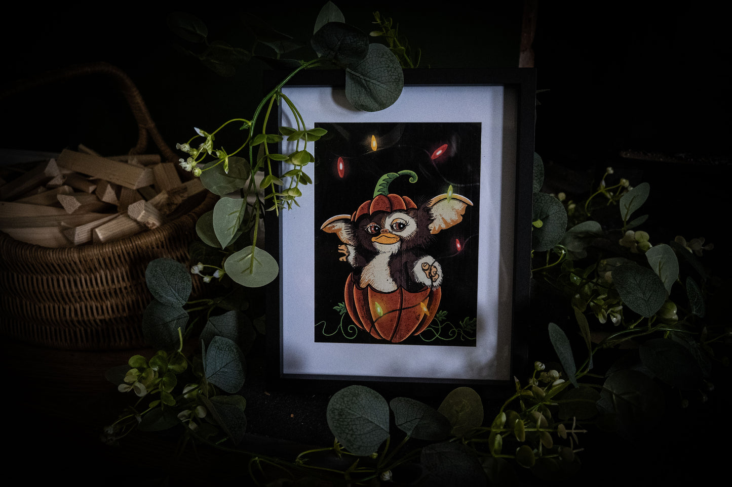 Gizmo Pumpkin Christmas Lights – Premium Giclée Art Print