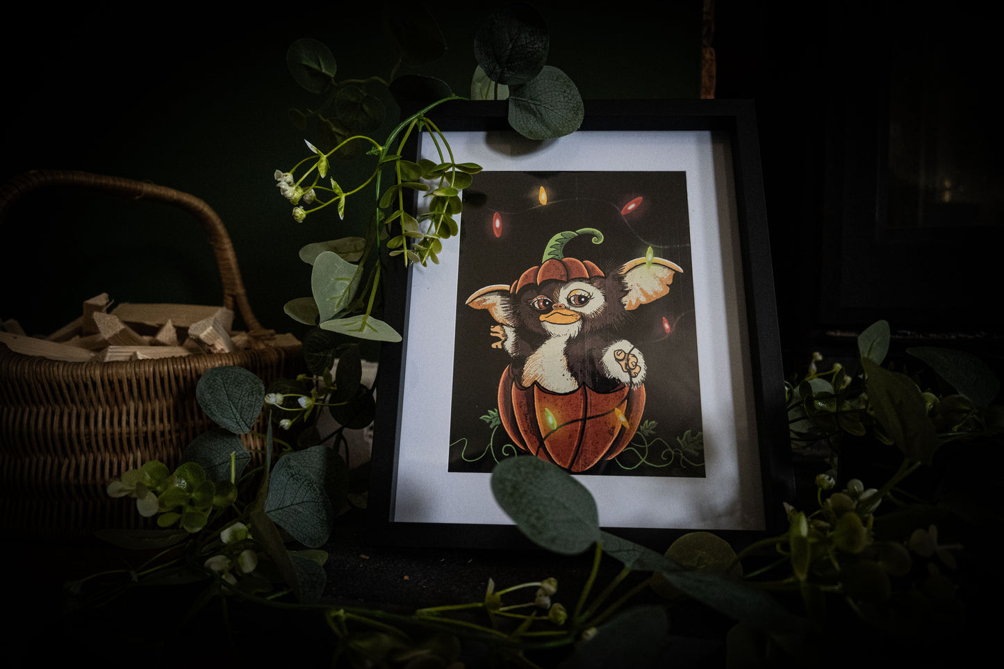 Gizmo Pumpkin Christmas Lights – Premium Giclée Art Print